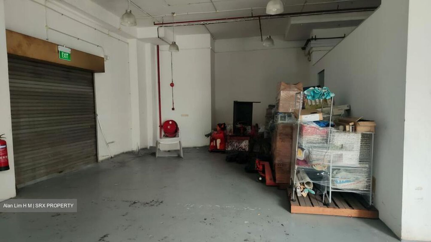 Chevalier House (D13), Factory #521058161